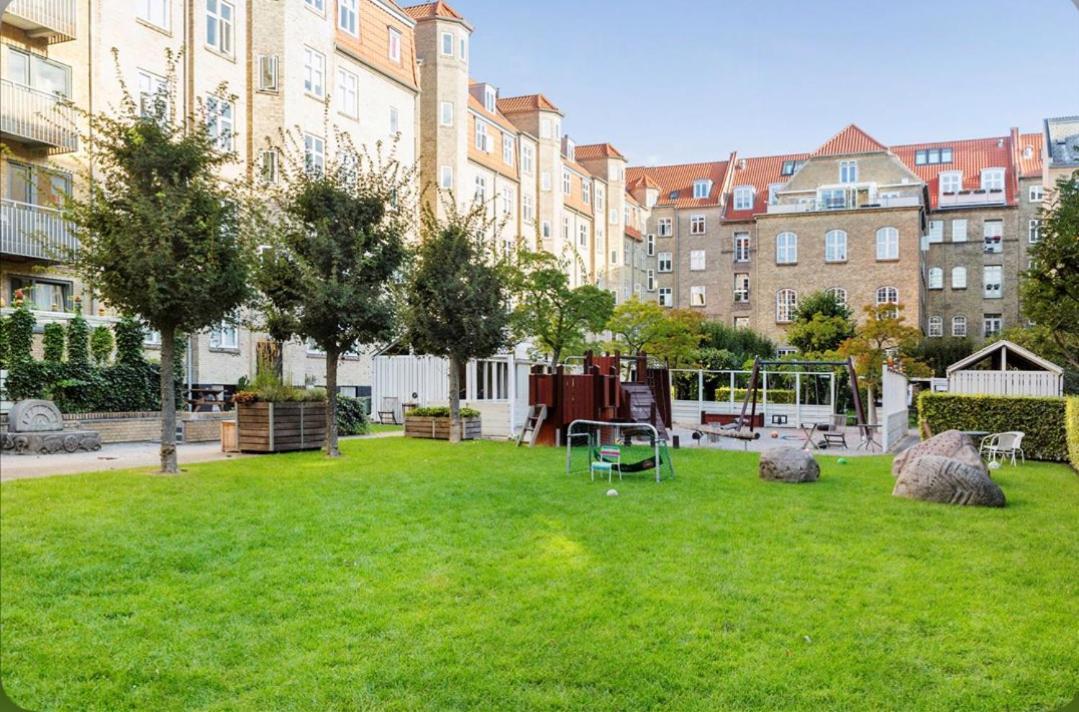 Апартаменти Frederiksberg Копенгаген Екстер'єр фото